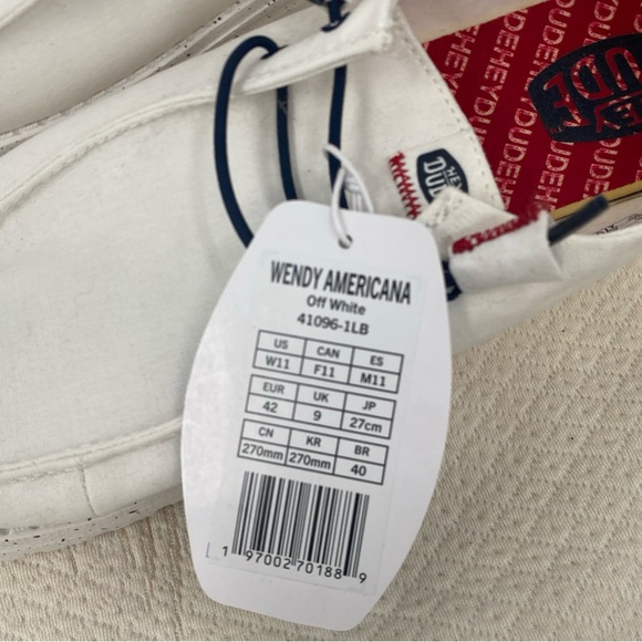 Hey Dude Wendy Americana Off White Patriotic Women's Size 11 flag design - Picture 7 of 7